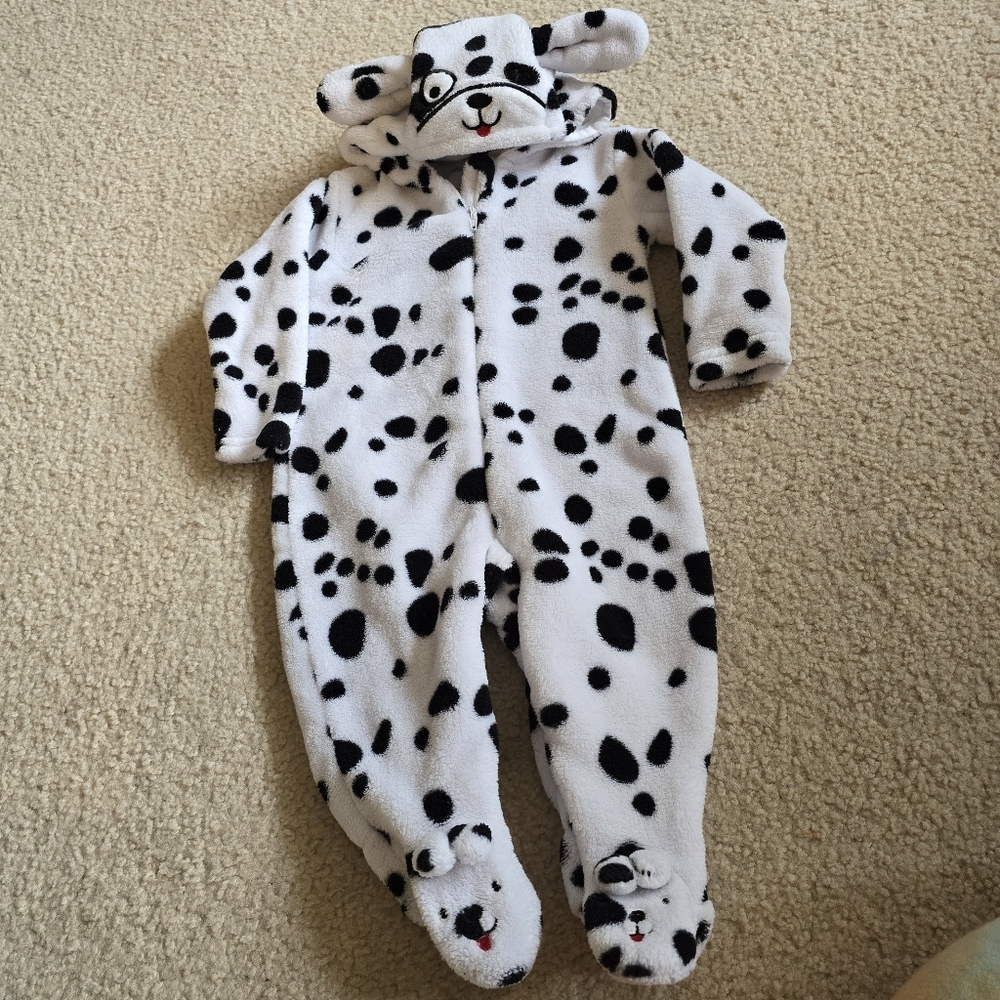 🌈 Snugabye Dalmatian Fleece Baby Onesie – Size 6M
